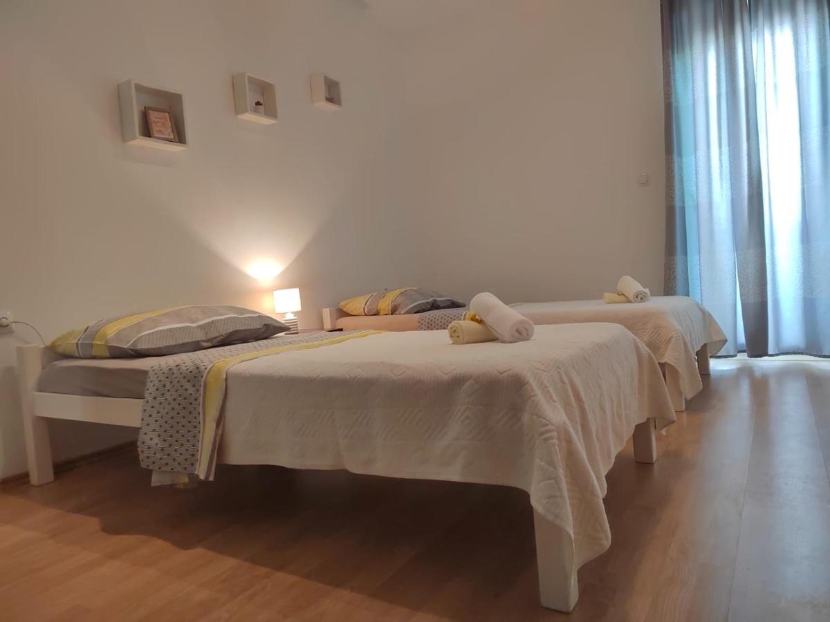 Apartman Memories 特罗吉尔 外观 照片